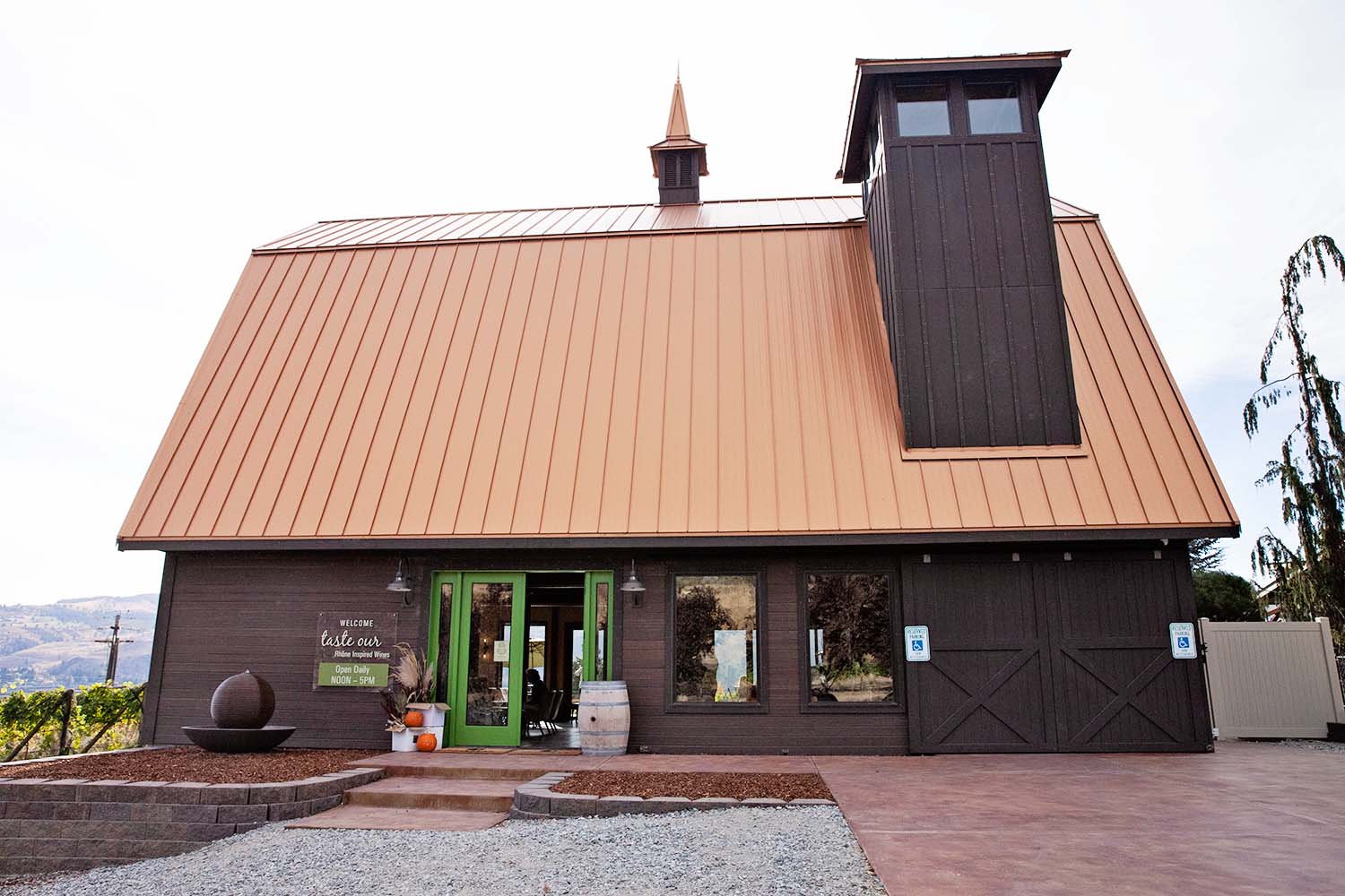 Cairdeas Barn Tasting Room