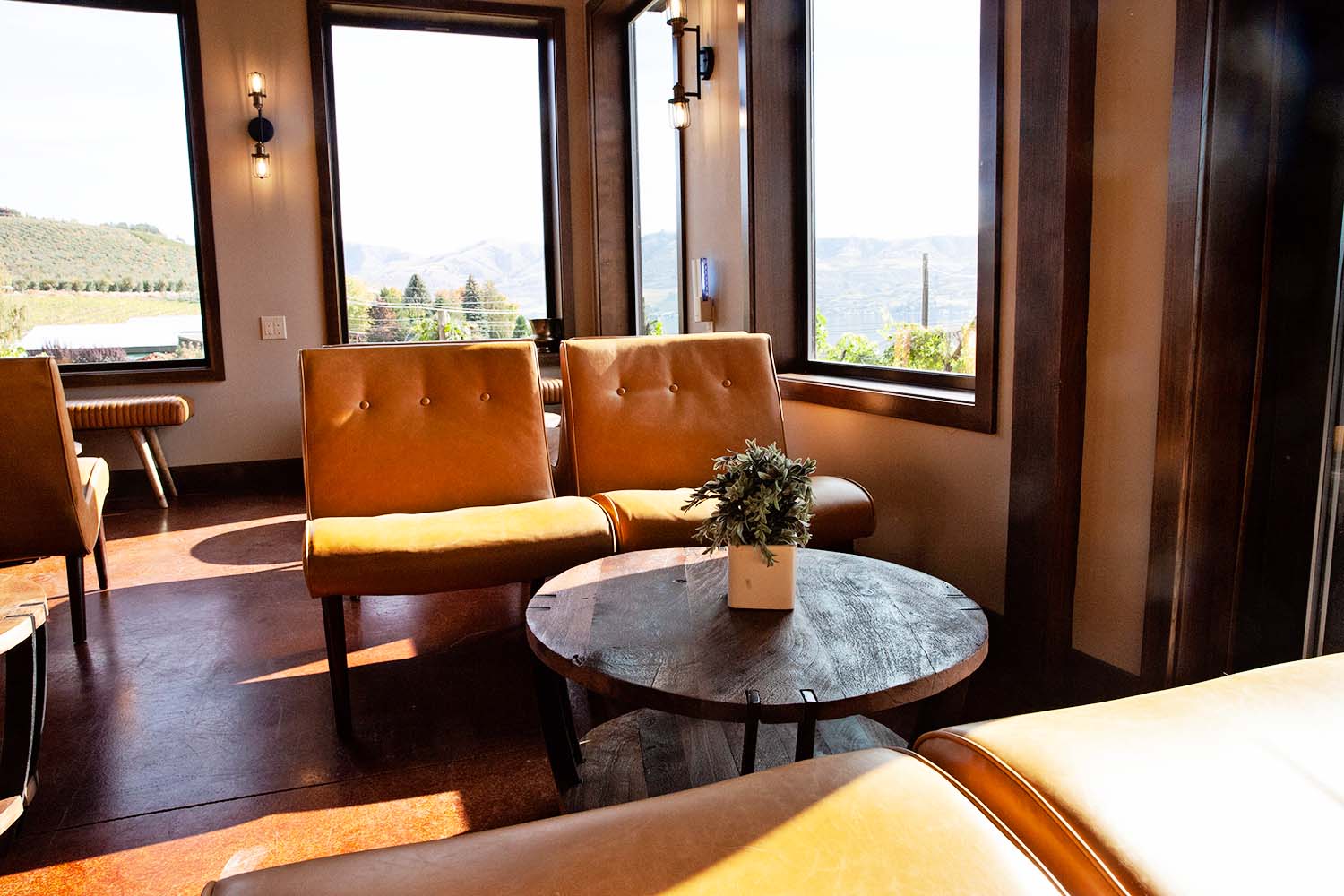 seating in the Cairdeas tasting room